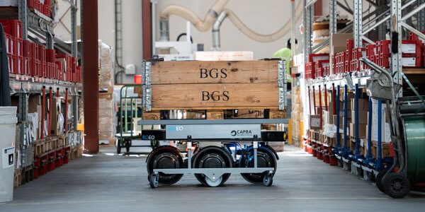 robot-in-warehouse