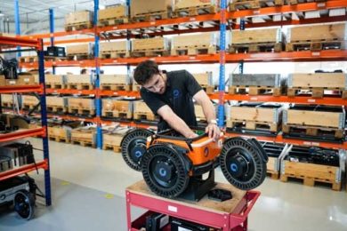 Service working on a robot